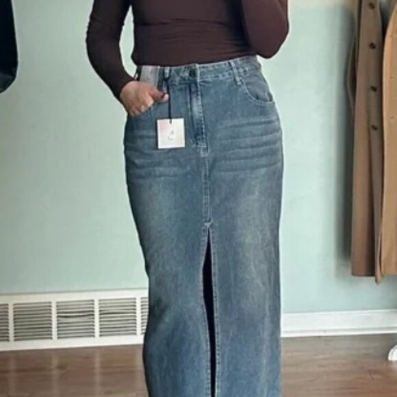 NWT blue jean maxi skirt - Picture 3 of 4